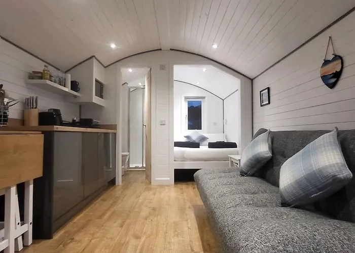 Loch Shiel Luxury Pod